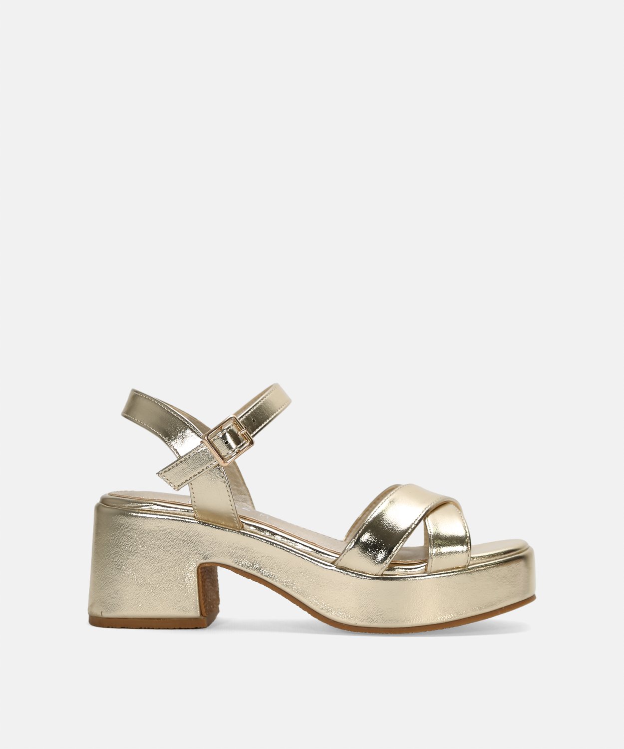 Sandalia plataforma tiras cruzadas